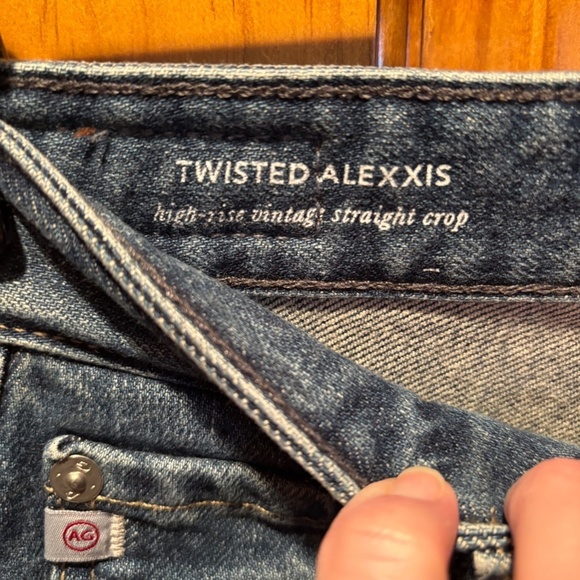 AG Adriano Goldschmied Twisted Alexxis Raw Hem Jeans 23R - Picture 4 of 9